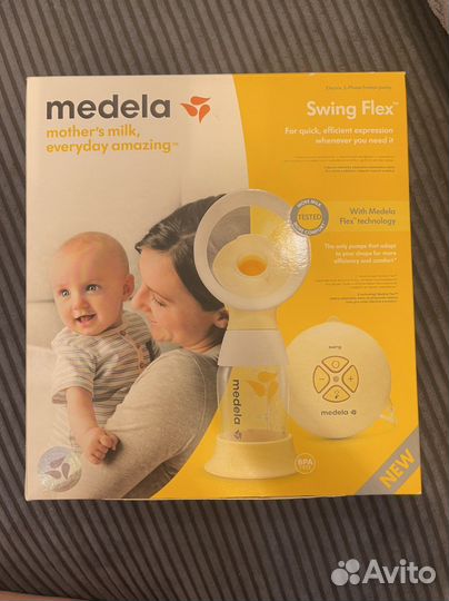 Молокоотсос Medela Swing Flex + бутылка Calma