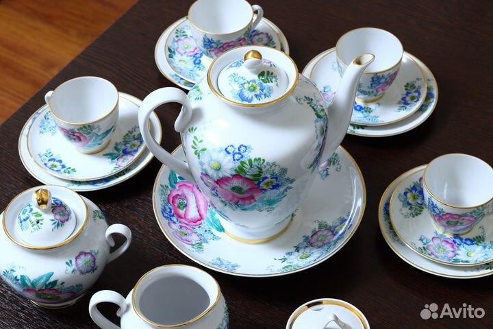 Чайный сервиз новый на 4 персоны