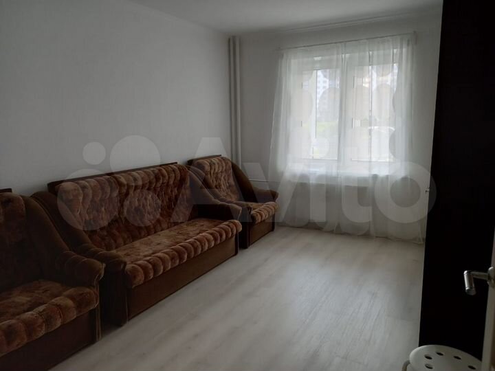 Комната 13 м² в 1-к., 1/15 эт.