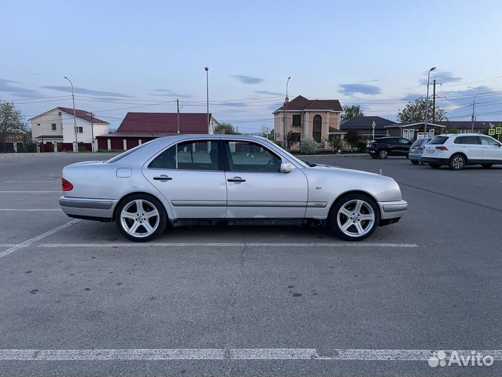 Mercedes-Benz E-класс 2.3 AT, 1996, 433 825 км