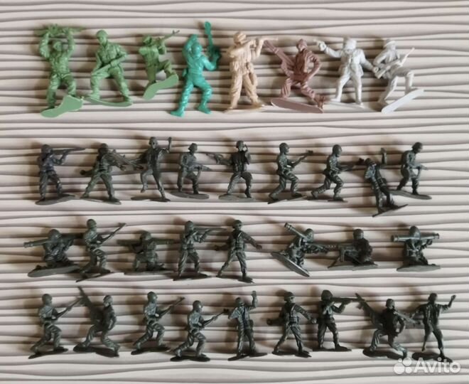 Игрушки для мальчика пакетом