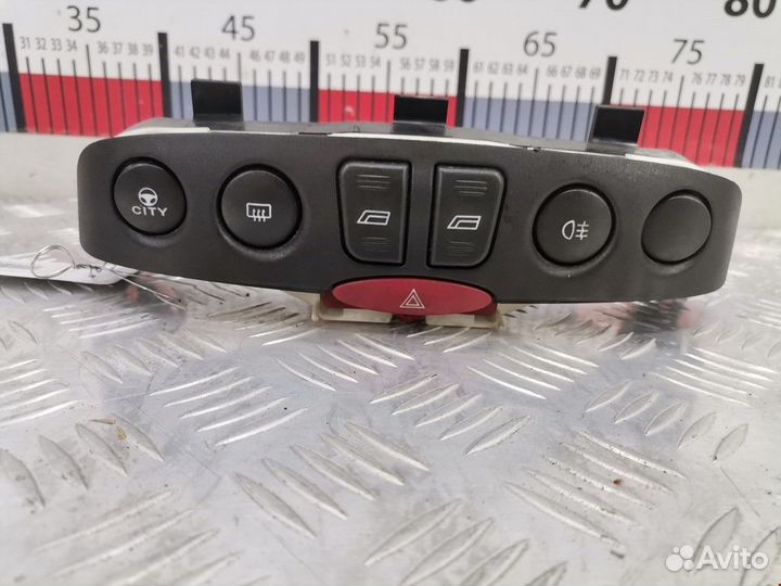 Кнопка (выключатель) Fiat Punto 2 2002
