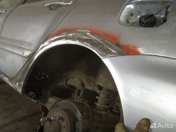 Ремкомплект задних крыльев Ford кузовной ремонт