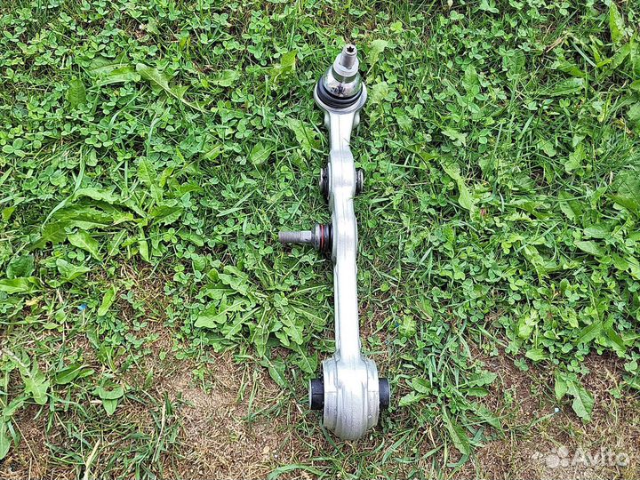 Рычаг передний поперечный левый Mercedes W205