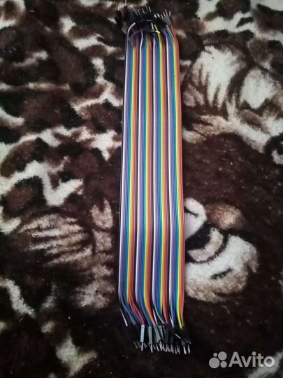 Шлейф проводов для компьютера