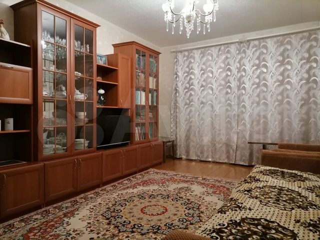 3-к. квартира, 57 м², 2/5 эт.