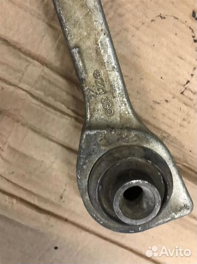 Рычаг передний нижний левый Mercedes-Benz W221 S