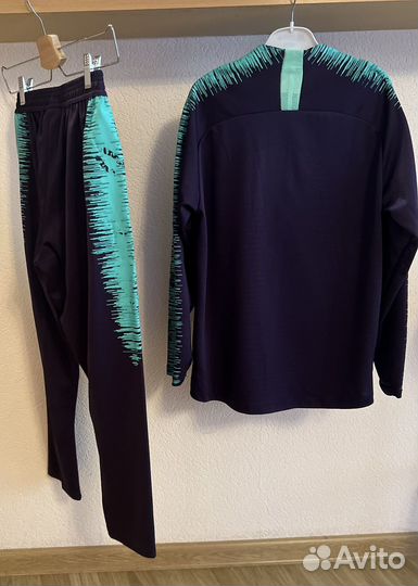 Спортивный костюм футбольный