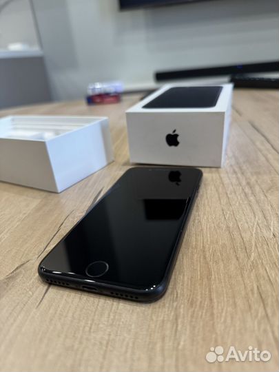 iPhone 7, 128 ГБ