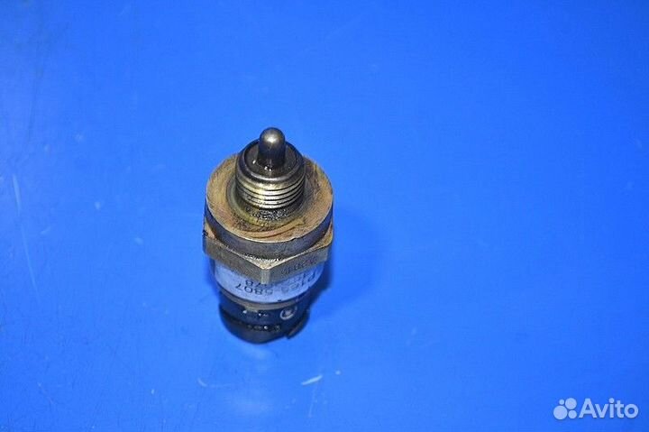 Датчик давления масла DAF XF105 (01.05)