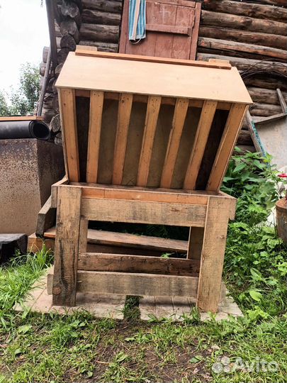 Кормушка для коз