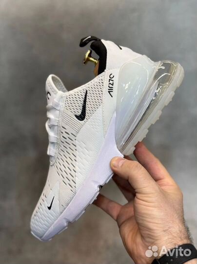 Nike air max 270 белые разм. 44