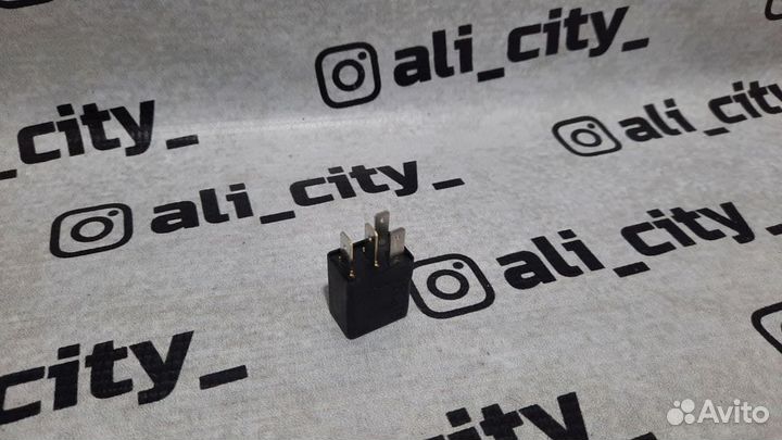 Реле кондиционера форд 3 Meat&Doria