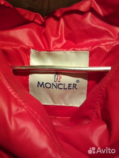 Куртка женская Moncler
