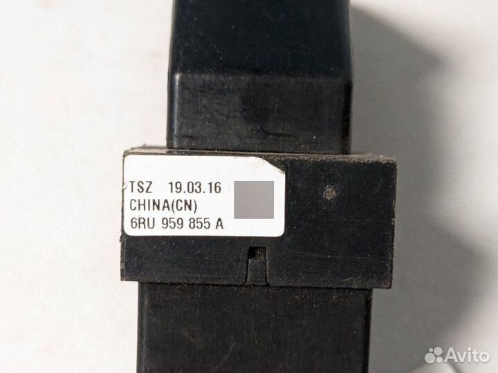 Кнопка стеклоподъемника Vw Polo CWV 2016