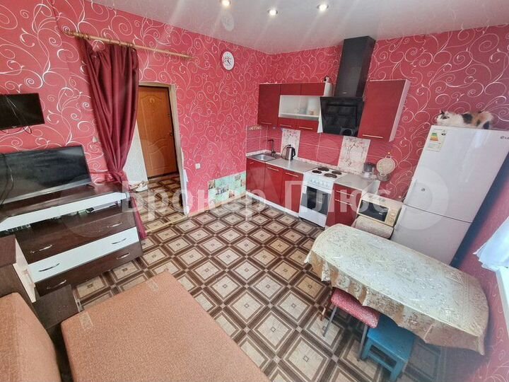 2-к. квартира, 49 м², 2/9 эт.