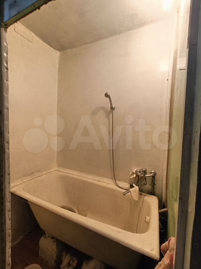 2-к. квартира, 47 м², 1/9 эт.