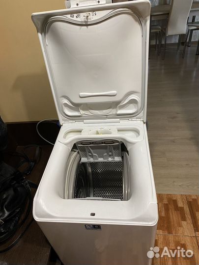 Стиральная машина Electrolux (сломанная)