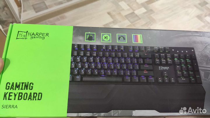 Игровая мышь, наушники, клавиатура