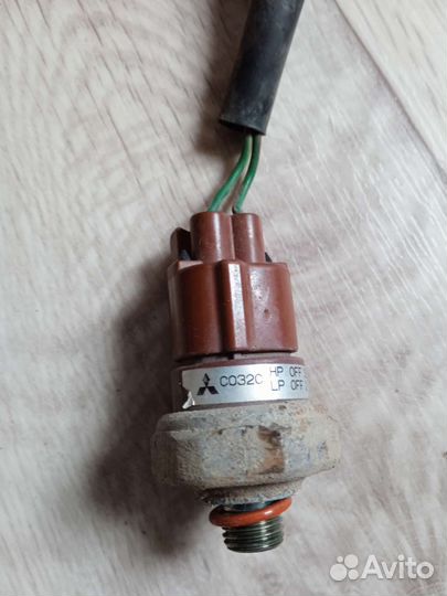 Датчик кондиционера, Mitsubishi galant 8