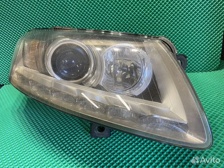 Фара правая Audi A6C6