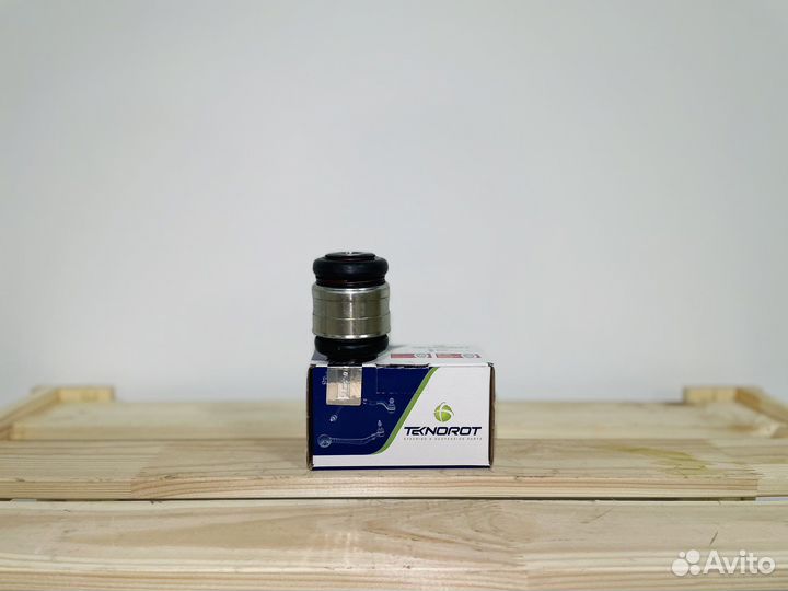 Плавающий сайлентблок Tesla Model S X