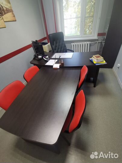 Офисная мебель