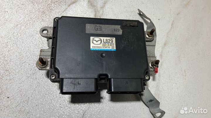 Блок управления Mazda L829
