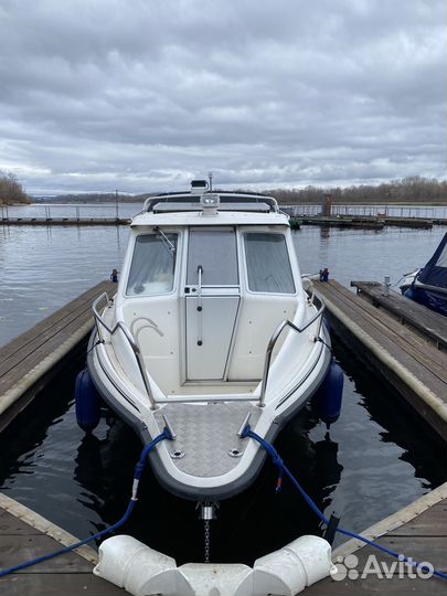 Моторное судно Silver Eagle Cabine FO 650