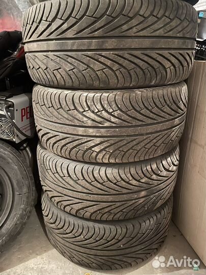 Cooper Zeon 2XS 235/35 R19
