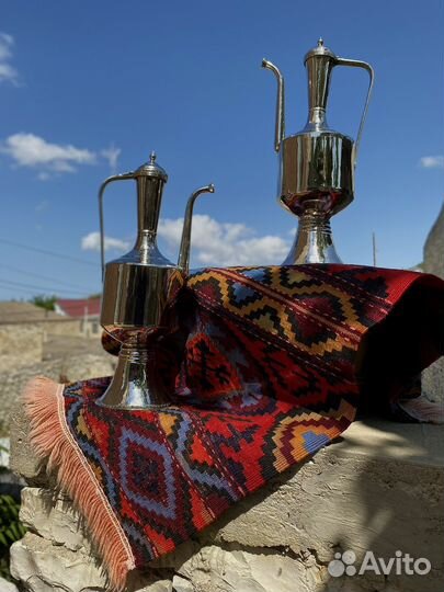 Старинные кувшины, антиквариат