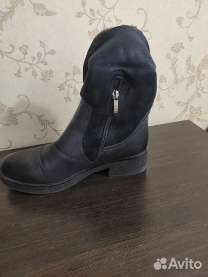 Ботинки женские зимние 38 размера