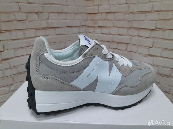 Кроссовки New Balance 327 женские