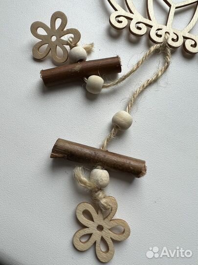 Деревянное украшение на стену для дома