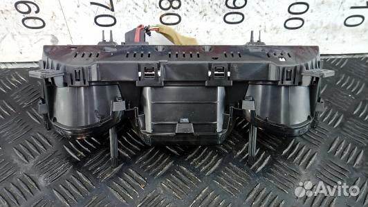 Щиток приборов suzuki grand vitara 2 (BBL10IT01)