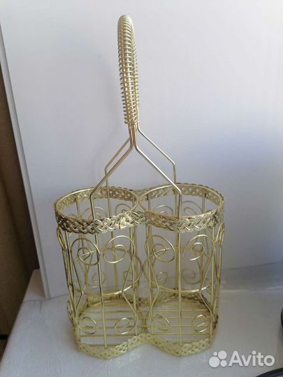 Подставка для винных бутылок