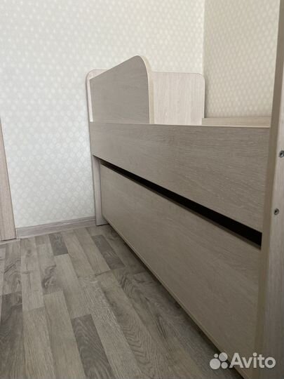 Детская кровать с матрасом