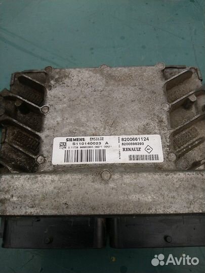 Блок управления на Рено Логан 1.4i 2007 г.в