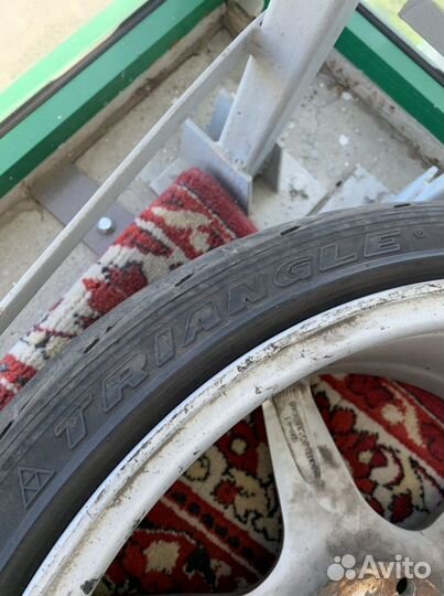 Triangle TR988 235/35 R19 87V