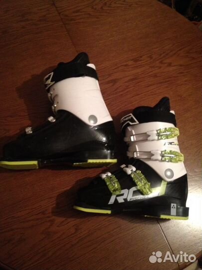 Ботинки горнолыжные Fischer 38 рос.р-р (24,5см)