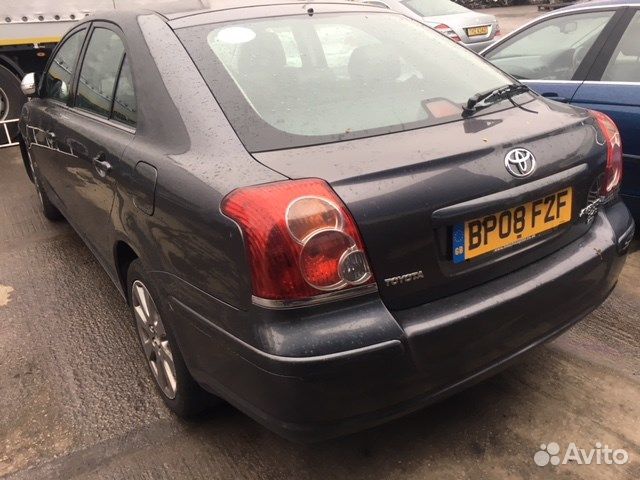 Разбор на запчасти Toyota Avensis 2