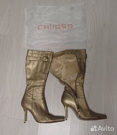 Продажам сапоги, золотые, фирма Calipso