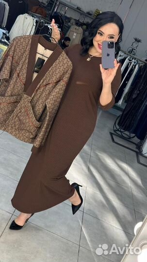 Костюм женский