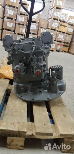 Hitachi ZX200-3 Основной гидравлический насос