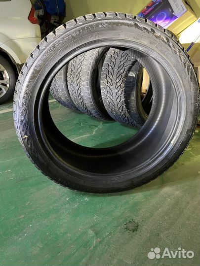 Nokian Tyres Hakkapeliitta 9 SUV 275/40 R21 и 315/35 R21