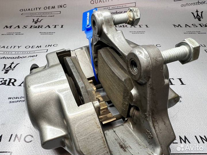 Суппорт тормозной задний правый Maserati 5
