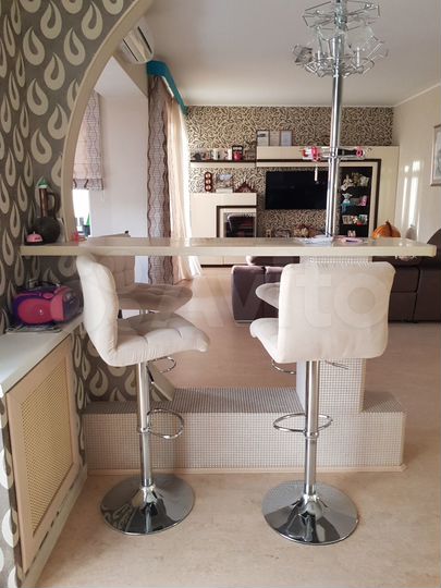 3-к. квартира, 98,8 м², 6/6 эт.