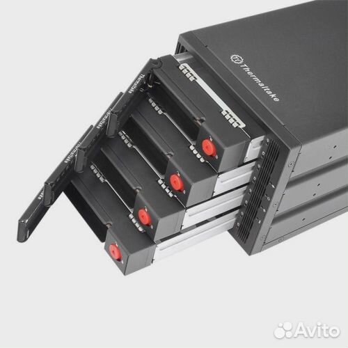 Внешний корпус для SSD/HDD Thermaltake ST-007-M31S