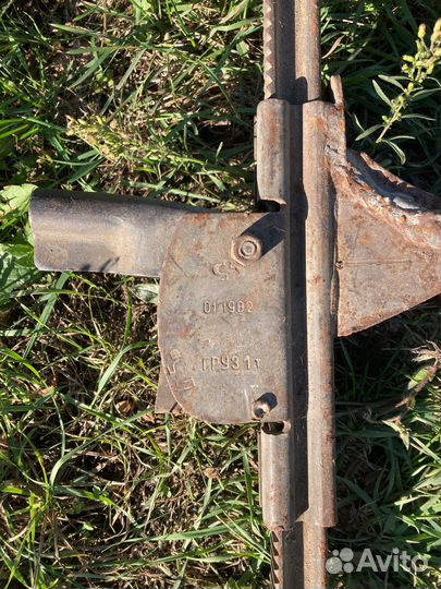 Продам домкрат