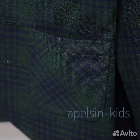 Костюмы нарядные (новые) р.122; 116; 110